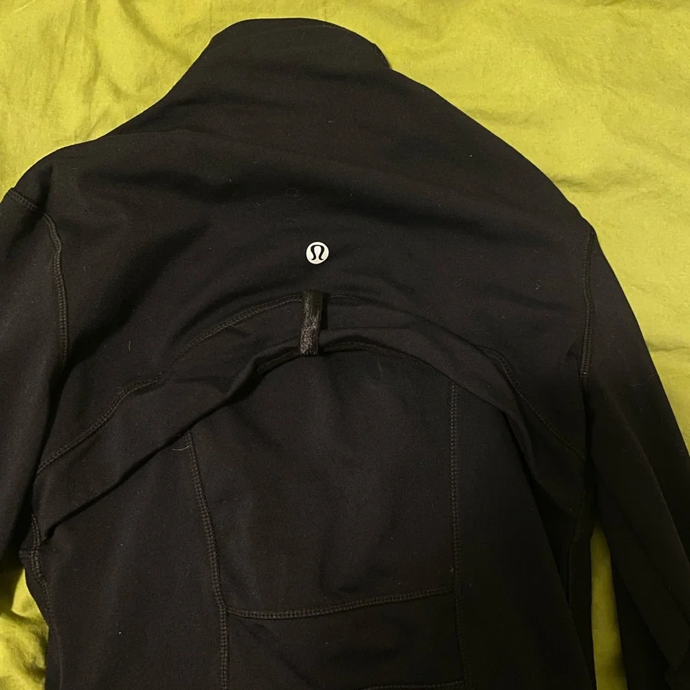 Lululemon define jacket - Picture 3 of 3